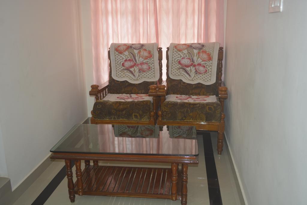 Greenfield Inn Thiruvananthapuram Bagian luar foto