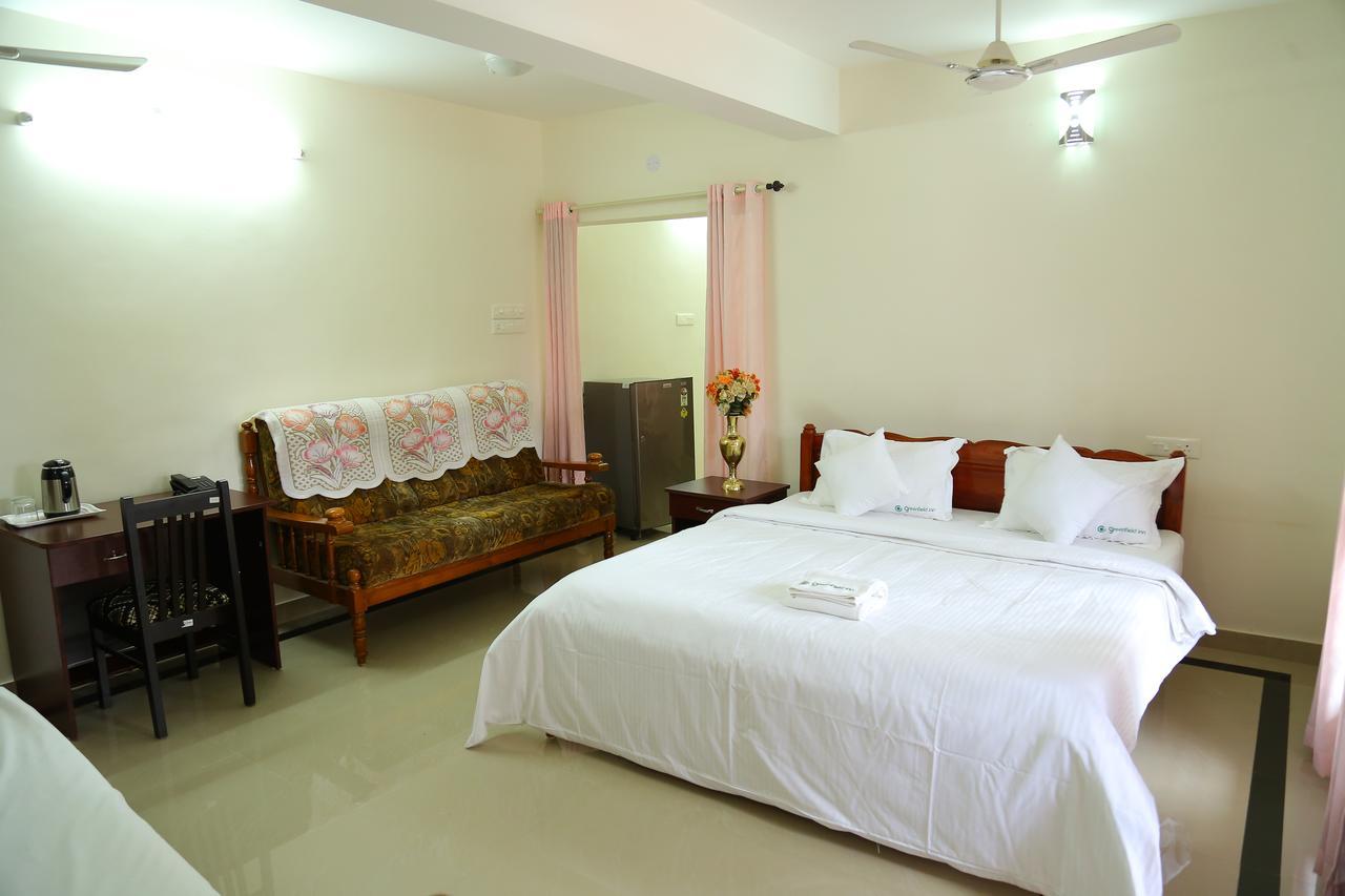 Greenfield Inn Thiruvananthapuram Bagian luar foto