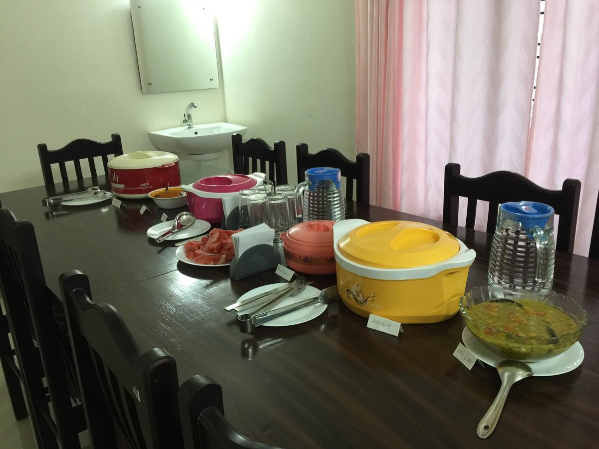Greenfield Inn Thiruvananthapuram Bagian luar foto
